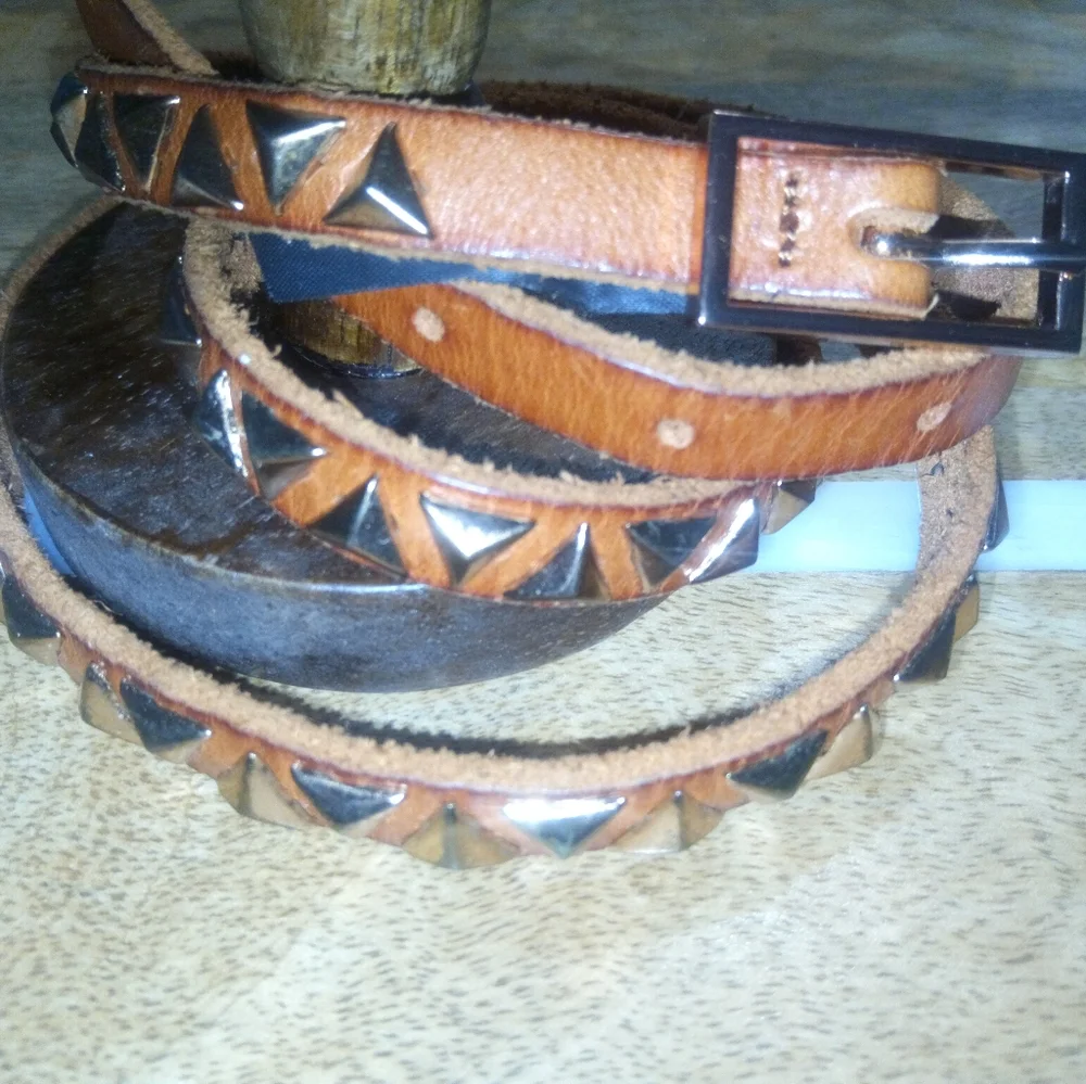 Mango Pyramid Studded Vegan Leather Belt Sz M in Saddle Brown NWOT